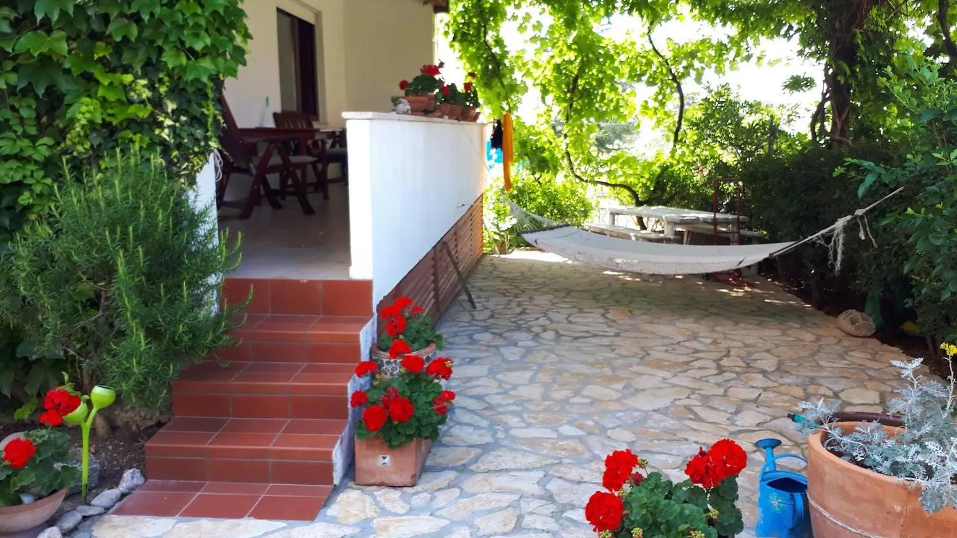 Apartments Valic Baska  3*, Baska (Krk)