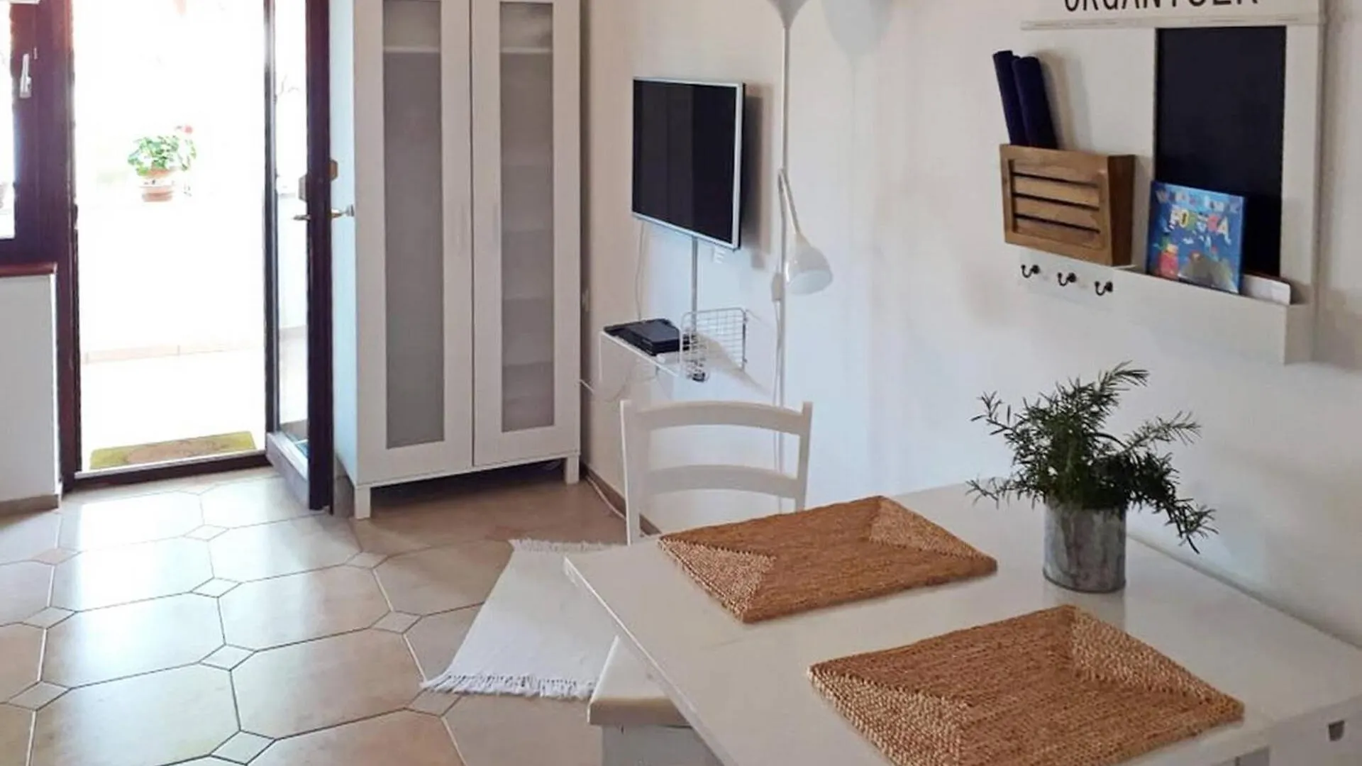 Apartments Valic Baska  3*, Baska (Krk) Croatia